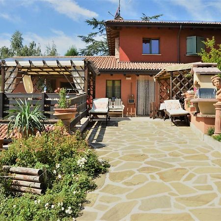 كاستليوني دي بيبولي B&B La Piazzetta المظهر الخارجي الصورة