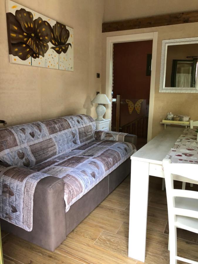 كاستليوني دي بيبولي B&B La Piazzetta المظهر الخارجي الصورة