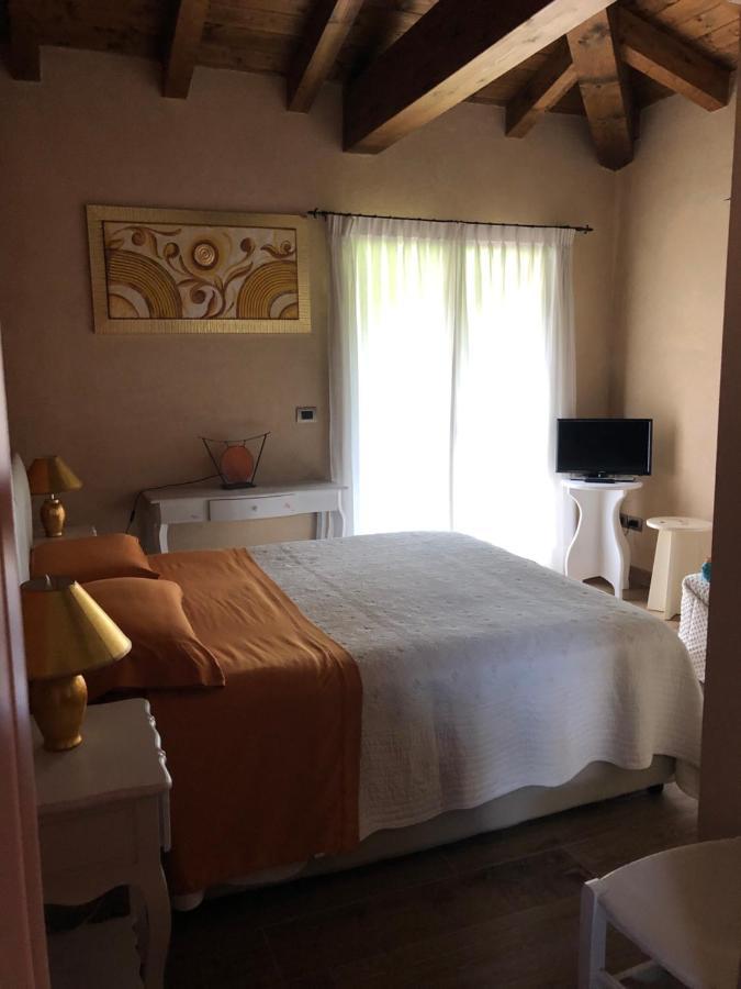 كاستليوني دي بيبولي B&B La Piazzetta المظهر الخارجي الصورة