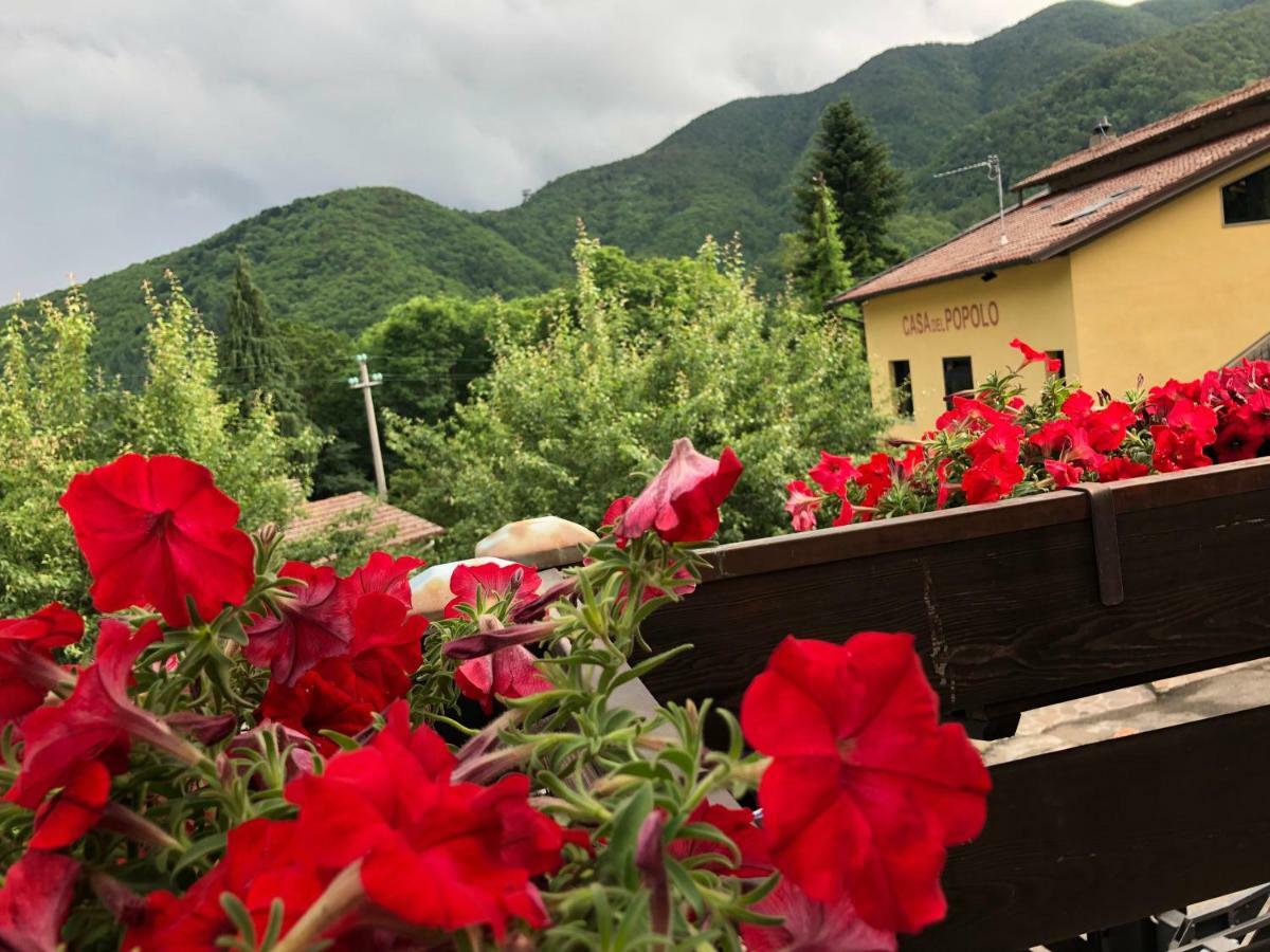 كاستليوني دي بيبولي B&B La Piazzetta المظهر الخارجي الصورة