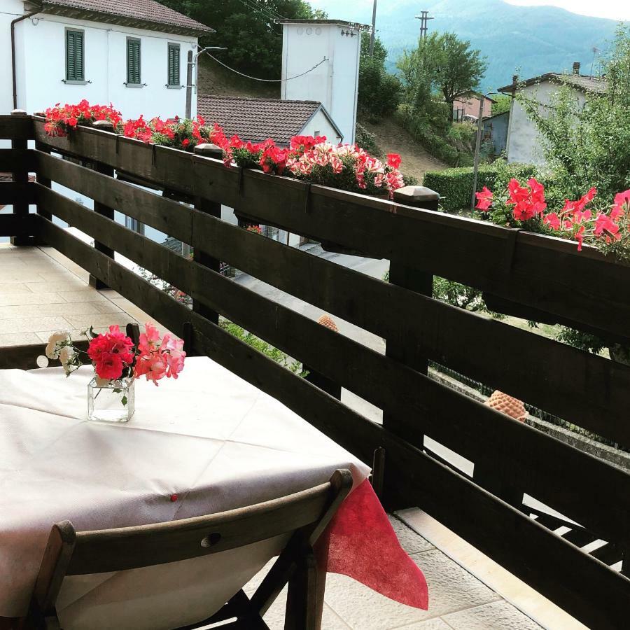 كاستليوني دي بيبولي B&B La Piazzetta المظهر الخارجي الصورة