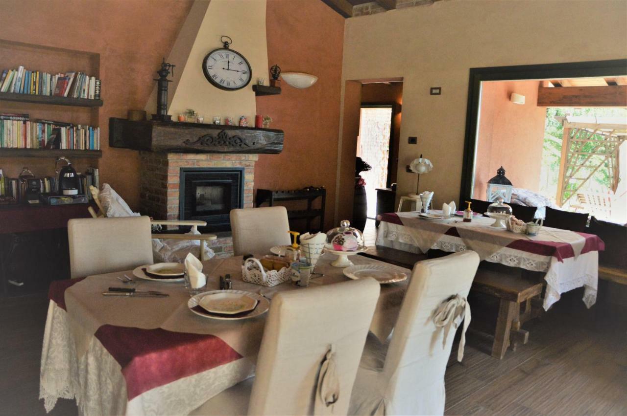 كاستليوني دي بيبولي B&B La Piazzetta المظهر الخارجي الصورة