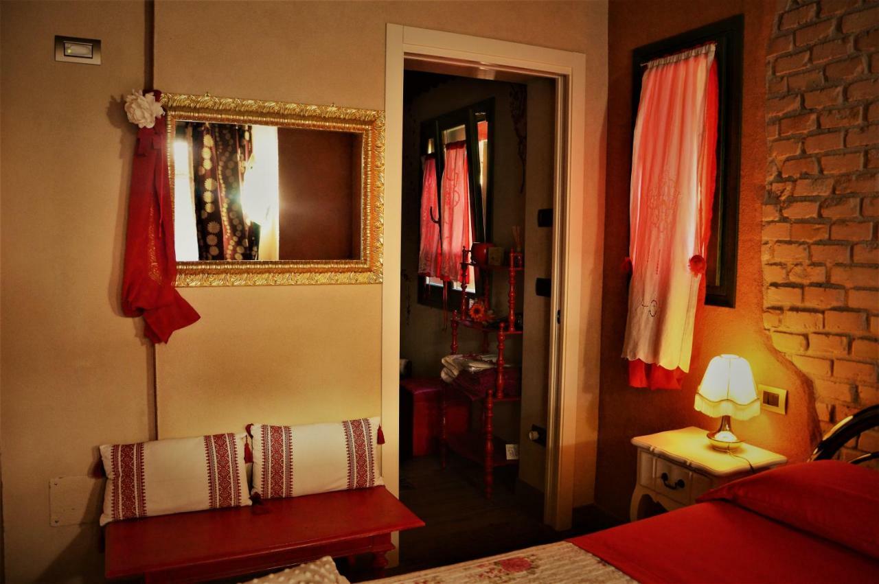 كاستليوني دي بيبولي B&B La Piazzetta المظهر الخارجي الصورة
